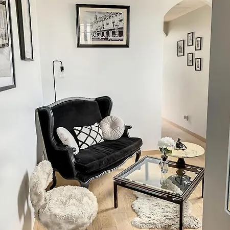 Daire Le Lutece - Charme Parisien